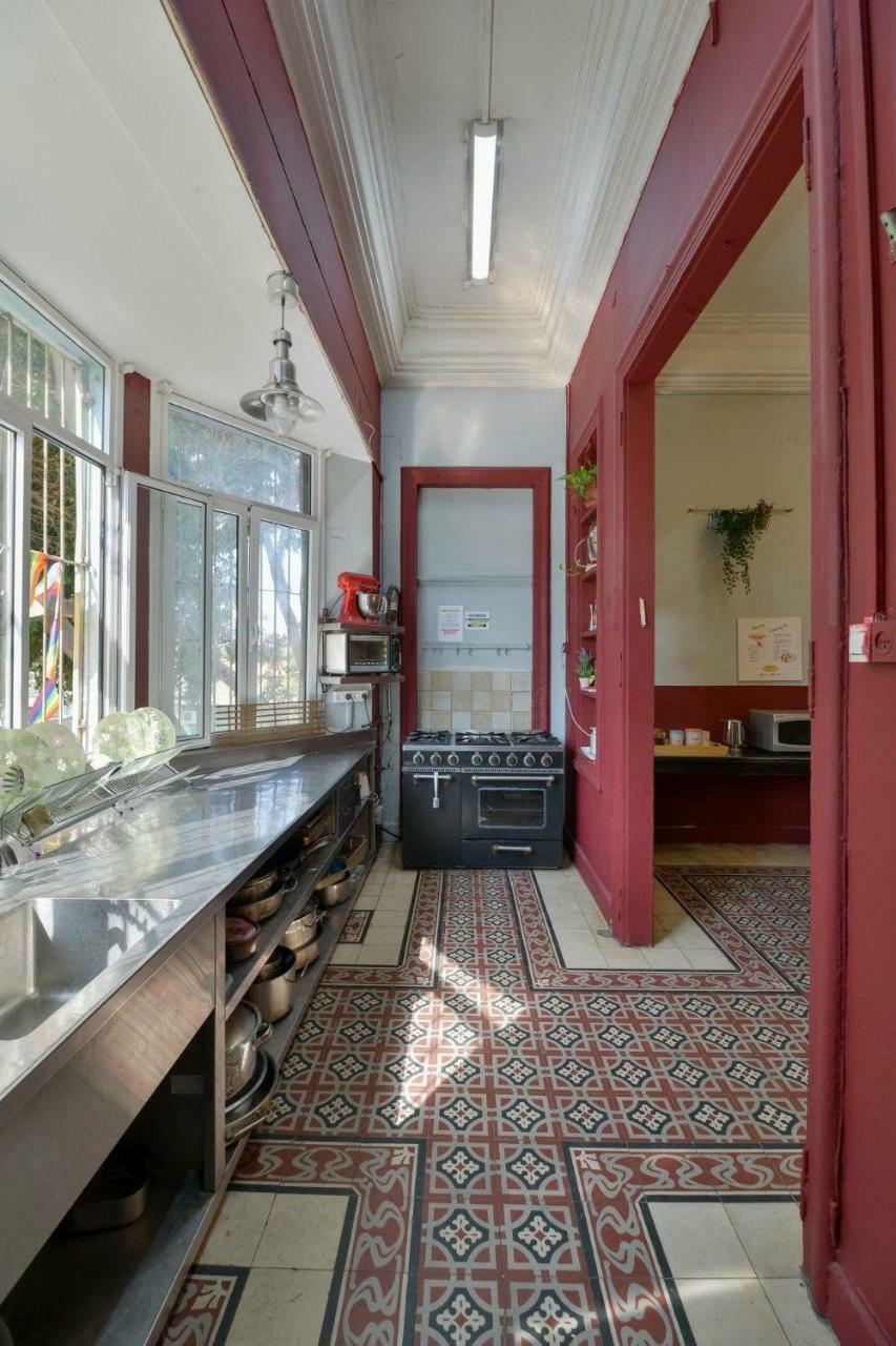 Caravan Hostel Tel Aviv By Roger Age 18-45 Buitenkant foto