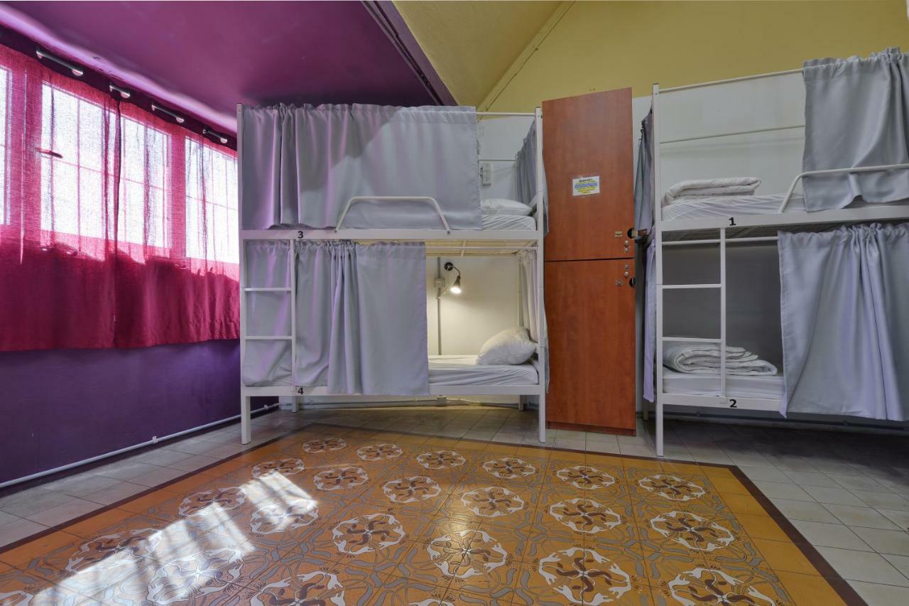 Caravan Hostel Tel Aviv By Roger Age 18-45 Buitenkant foto