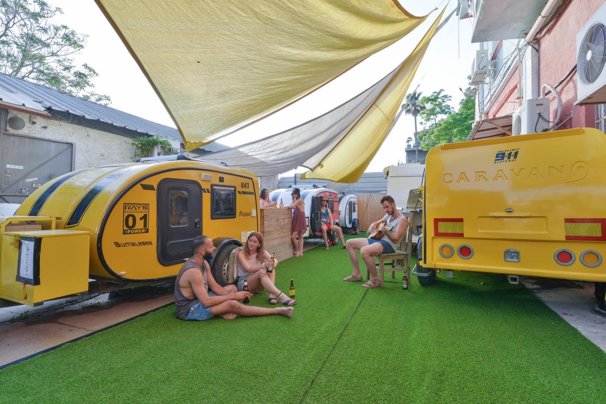 Caravan Hostel Tel Aviv By Roger Age 18-45 Buitenkant foto