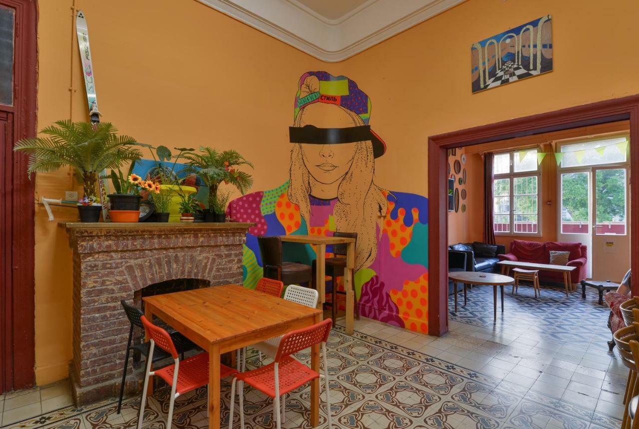 Caravan Hostel Tel Aviv By Roger Age 18-45 Buitenkant foto